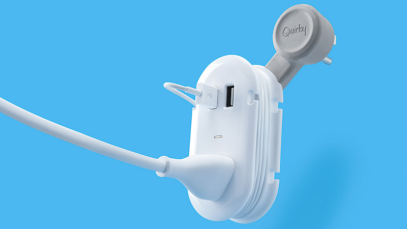 Illustration for article titled This Power Bar Politely Steps Aside So It Doesn't Block Other Outlets
